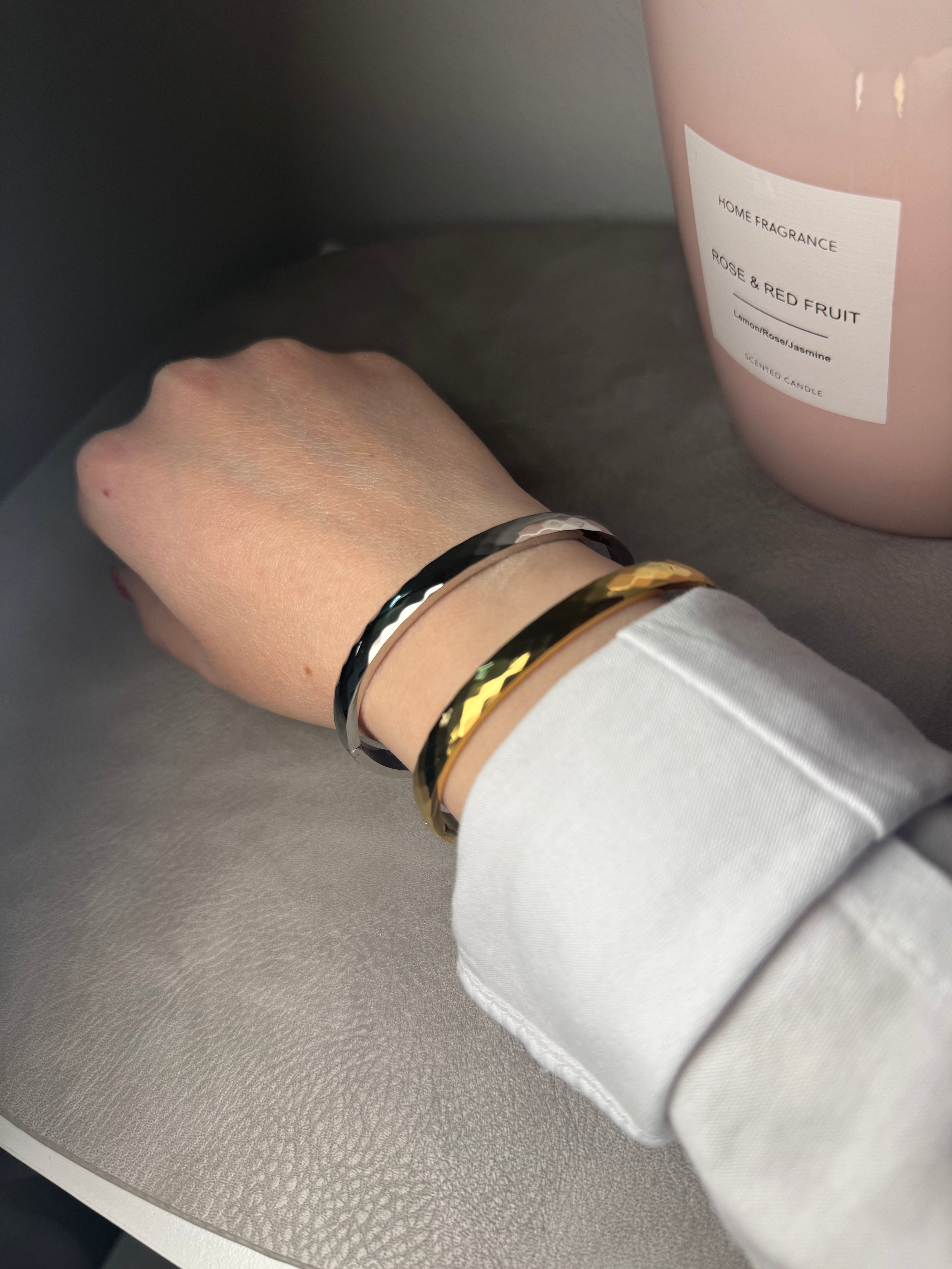 Bracciali