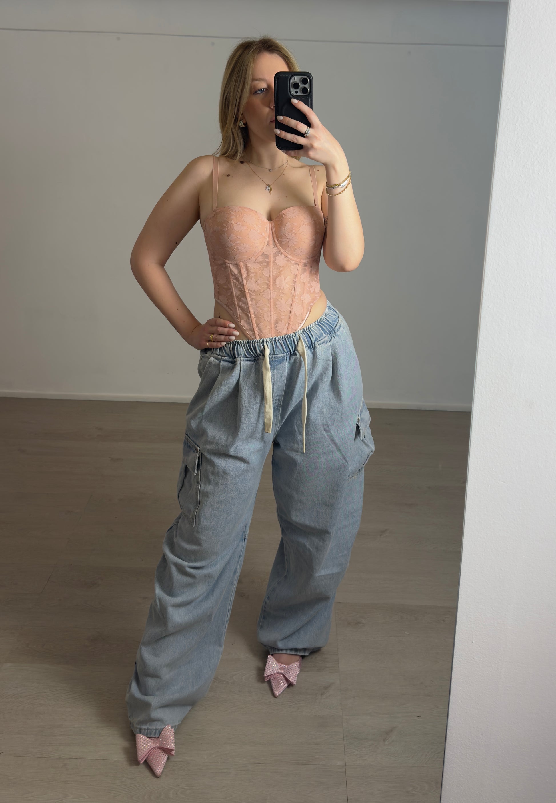 Cargo Rocky